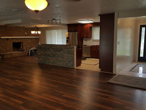 5th image of 5248 Coral Oak Cir
