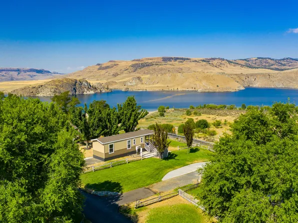 44892 State Route 21 N, Wilbur, WA 99185