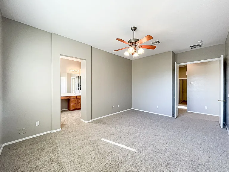 3529 W Belle Ave — Photo 11
