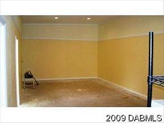 4th image of 1161 Manette Cir