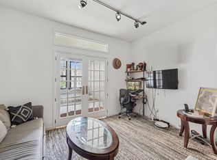 304 E 73rd St APT 4A, New York, NY 10021