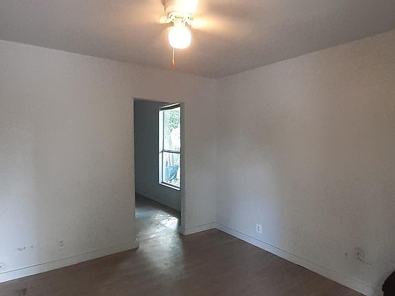2nd image of 2206 Santiago St #2