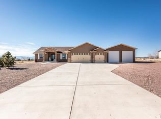 1271 N Marwyck Dr, Pueblo West, CO 81007