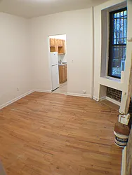 Rented by Glasser Realty LLC