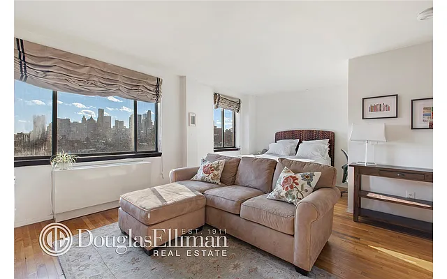 Rented by Douglas Elliman | media 6