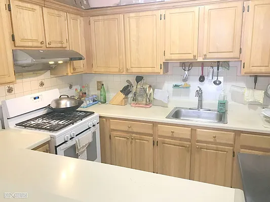 Rented by Citi Habitats | media 4