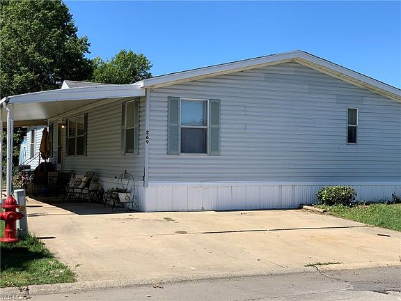 3rd image of 269 Connecticut Dr