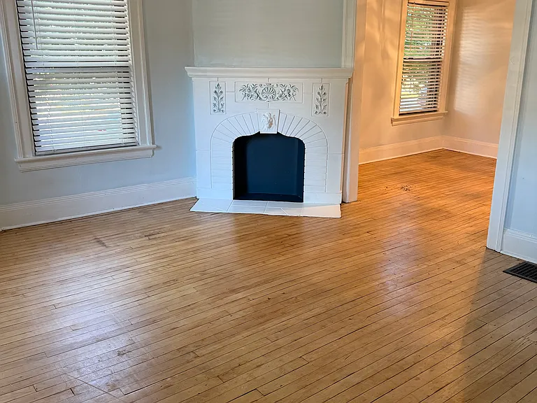11203 Clifton Blvd — Photo 21
