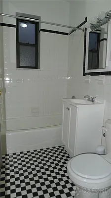 Rented by Oxford Property Group | media 28