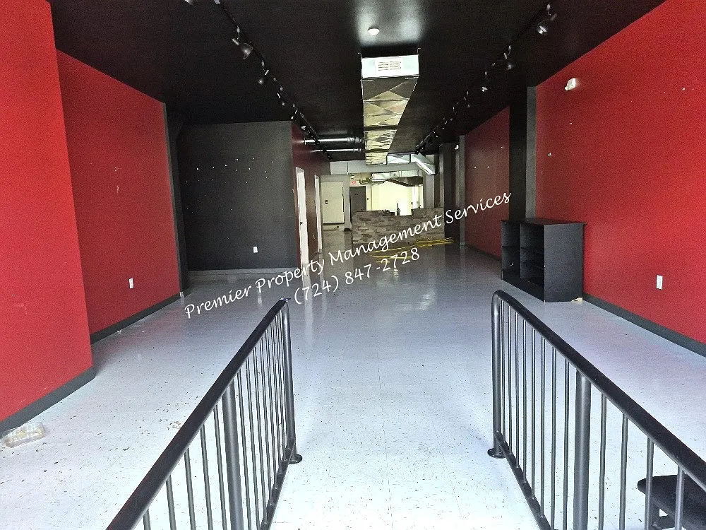 538 Midland Avenue (Midland) - #1st Floor - Commercial — Photo 4