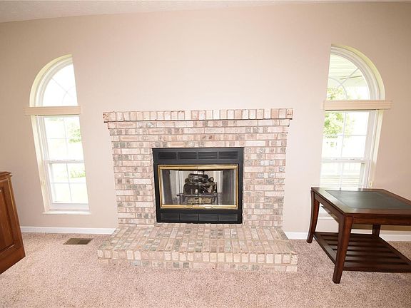 4th image of 2728 Stone Valley Dr