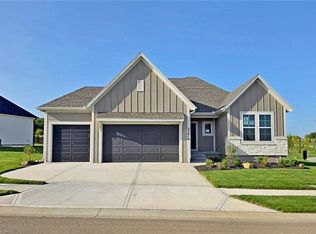 23910 W 112th Ter, Olathe, KS 66061
