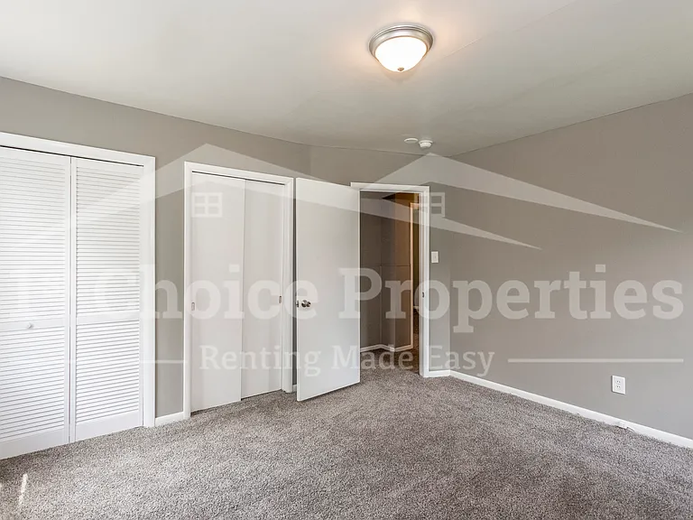3355 Crescent Dr — Photo 15