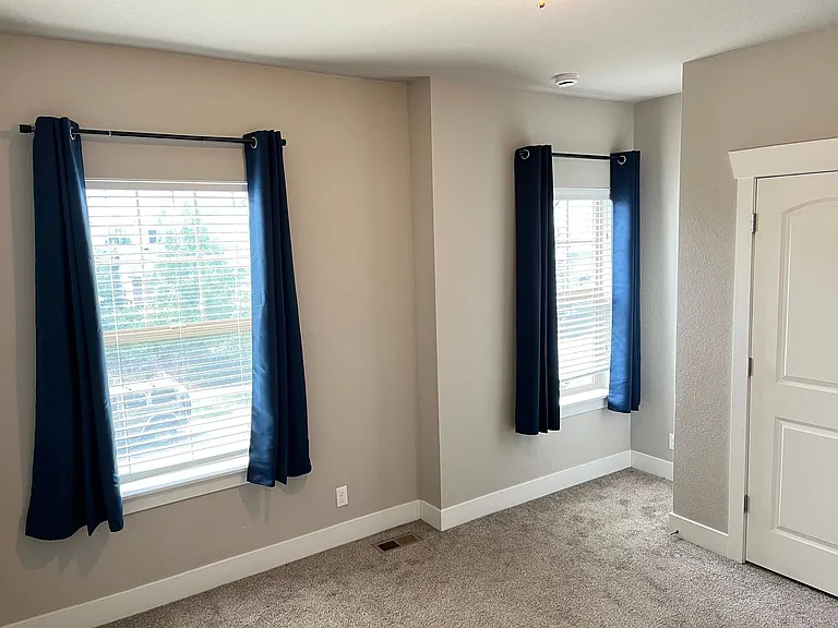 4958 Verbena St — Photo 12