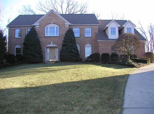 7826 Woodglen Dr, West Chester, OH