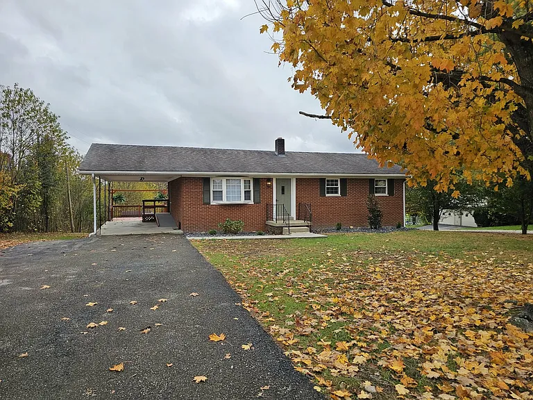 Maple Grove Rd — Photo 1