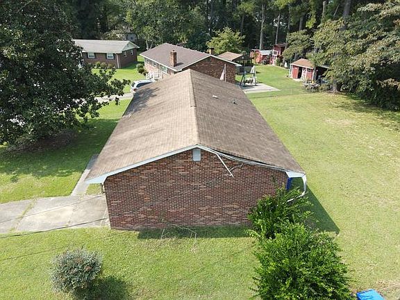 5th image of 1434 Redwood Ct