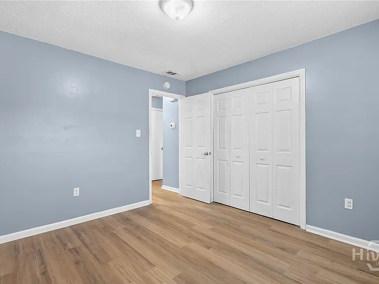 2511 Oak Forest Dr #B — Photo 17