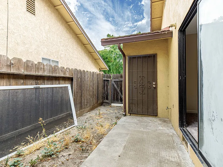 3521 Akeby Dr — Photo 21