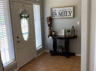 296 Prairie View Dr, Elgin, OK 73538