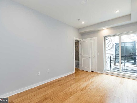 2nd image of 2230 Frankford Ave #2