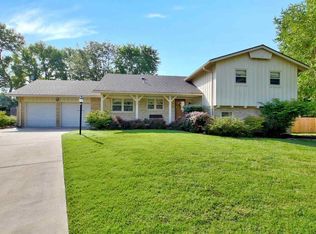 1050 N Gretchen Ln, Wichita, KS 67206