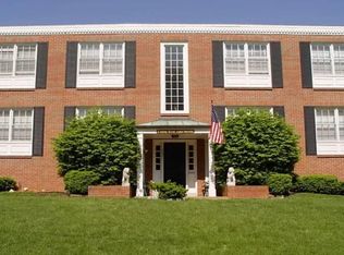 2821 Laclede Station Rd APT B-7, Saint Louis, MO 63143