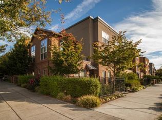 6285 NE Carillion Dr UNIT 103, Hillsboro, OR 97124