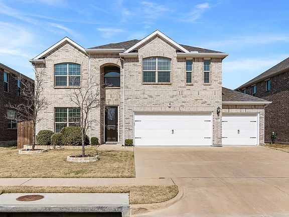 3rd image of 1617 Berry Ridge Trl