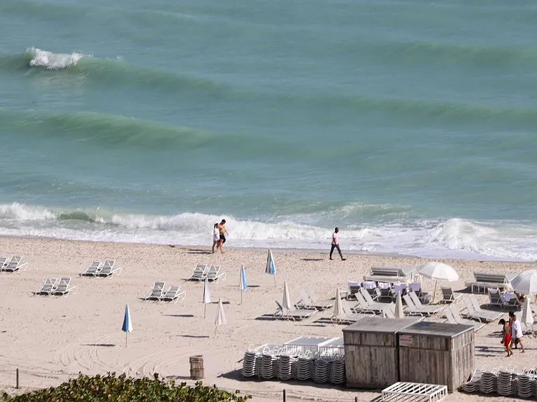 2301 Collins Ave #1015 — Photo 41