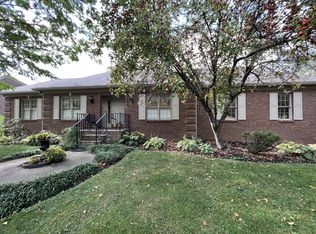 2200 Woodburn Hall Rd, Lexington, KY 40515