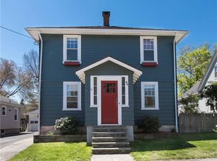 64 Rosegarden St, Warwick, RI 02888