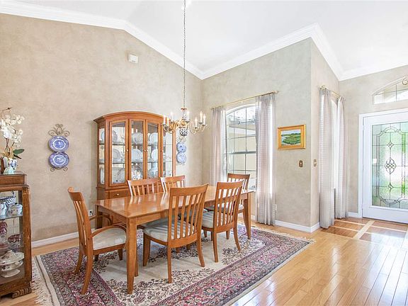 5th image of 489 San Nicolas Way