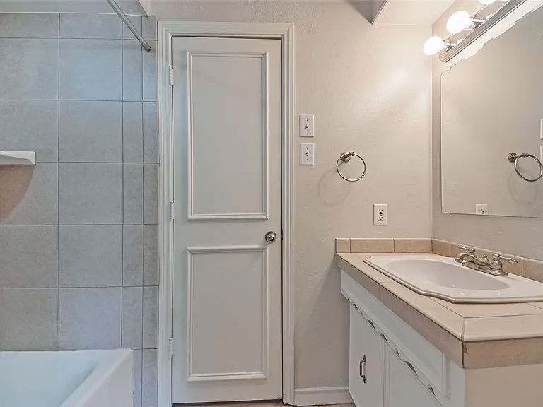 10679 Sandpiper Ln — Photo 5