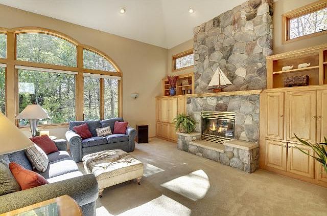 2nd image of 6060 Spruce Hill Ct