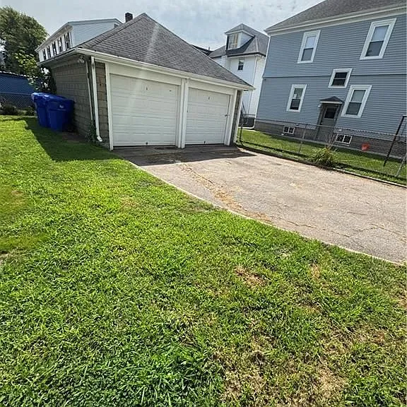 17 Booth Ave #2 — Photo 12