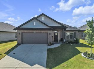 30 Woodcross Dr, Simpsonville, SC 29681