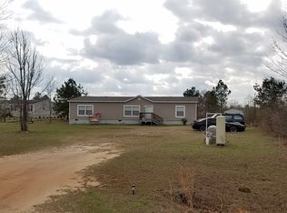 621 Blue Jay Dr, East Dublin, GA 31027