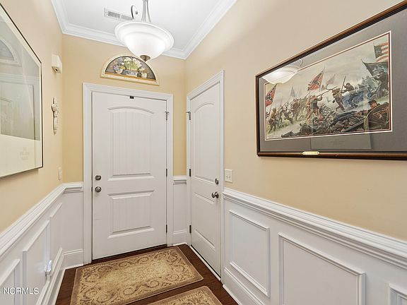 5th image of 7084 Sevilleen Drive SW