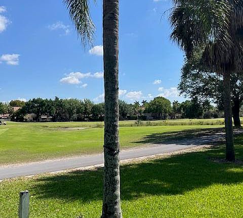 4th image of 4054 N Pine Island Road #1a