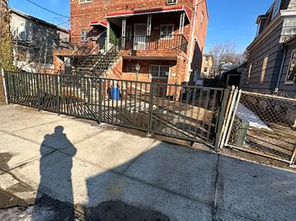 2441A E 14th St, Brooklyn, NY 11235
