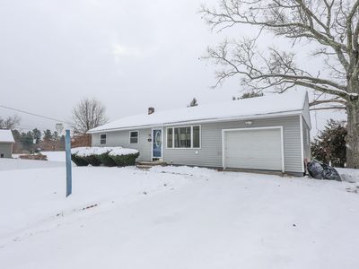 4 E Street, Hudson, NH, 03051