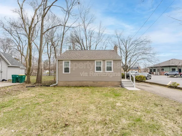 5923 Missouri Ave, Portage, MI 49024