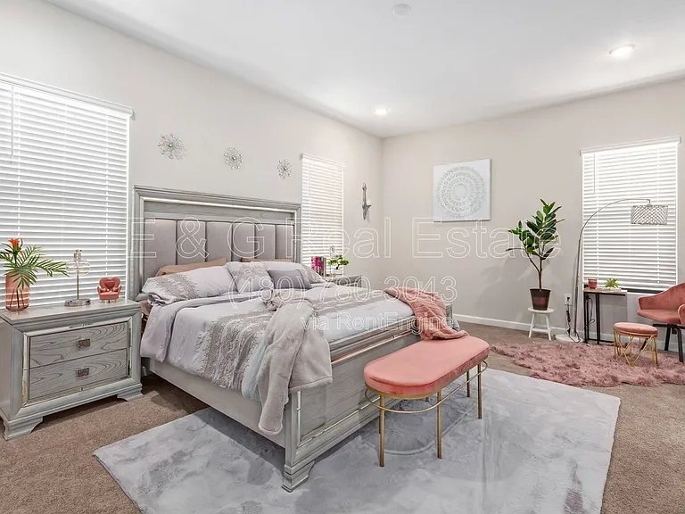 4826 E Helena Dr — Photo 12