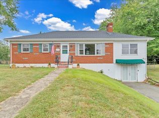 3000 Roundelay Rd, Lynchburg, VA 24502