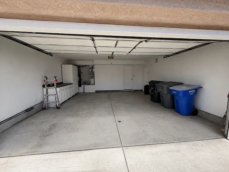 601 Hillhaven Dr — Photo 25