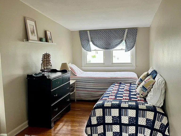 515 Jefferson Ave — Photo 15