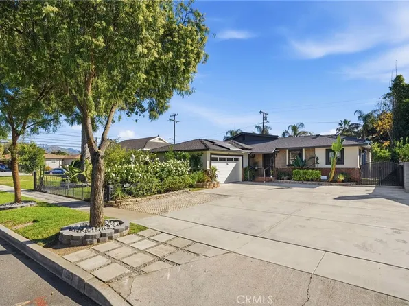 550 Fermoore St, San Fernando, CA 91340