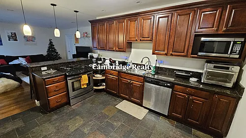 44 Greycliff Rd #1T Photo 1