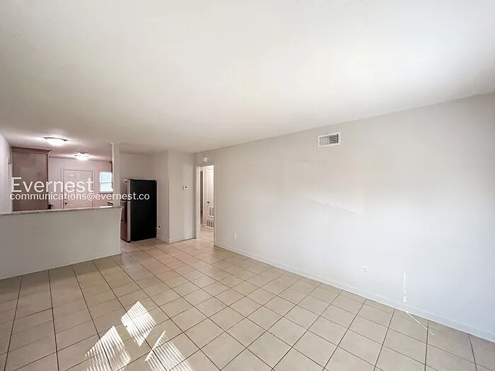 1416 Moss Point Dr — Photo 8